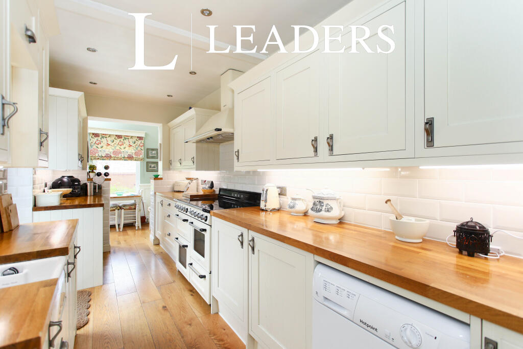 2 bed 1st Floor Flat for rent in Hanchurch. From Leaders Lettings - Hartshill