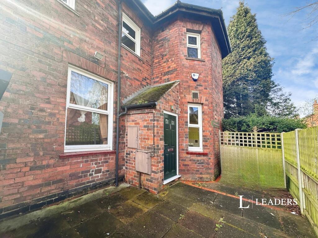 2 bed Semi Detached for rent in Hanchurch. From Leaders Lettings - Hartshill