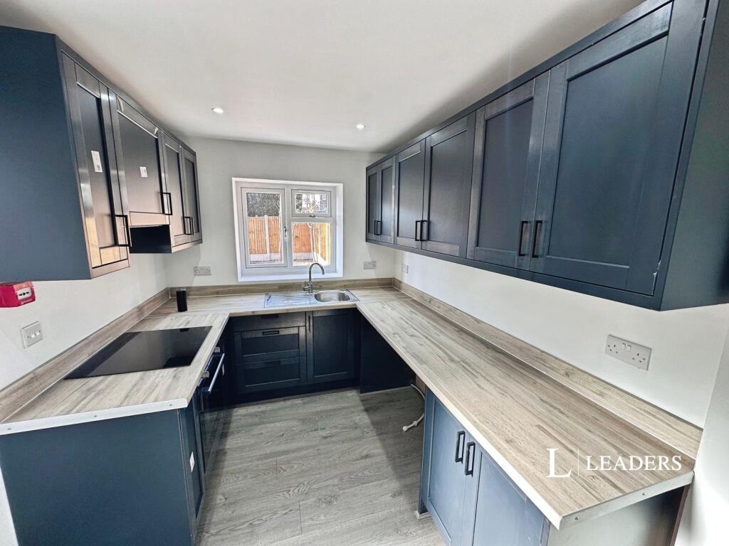 1 bed House Share for rent in Newcastle-under-Lyme. From Leaders Lettings - Hartshill