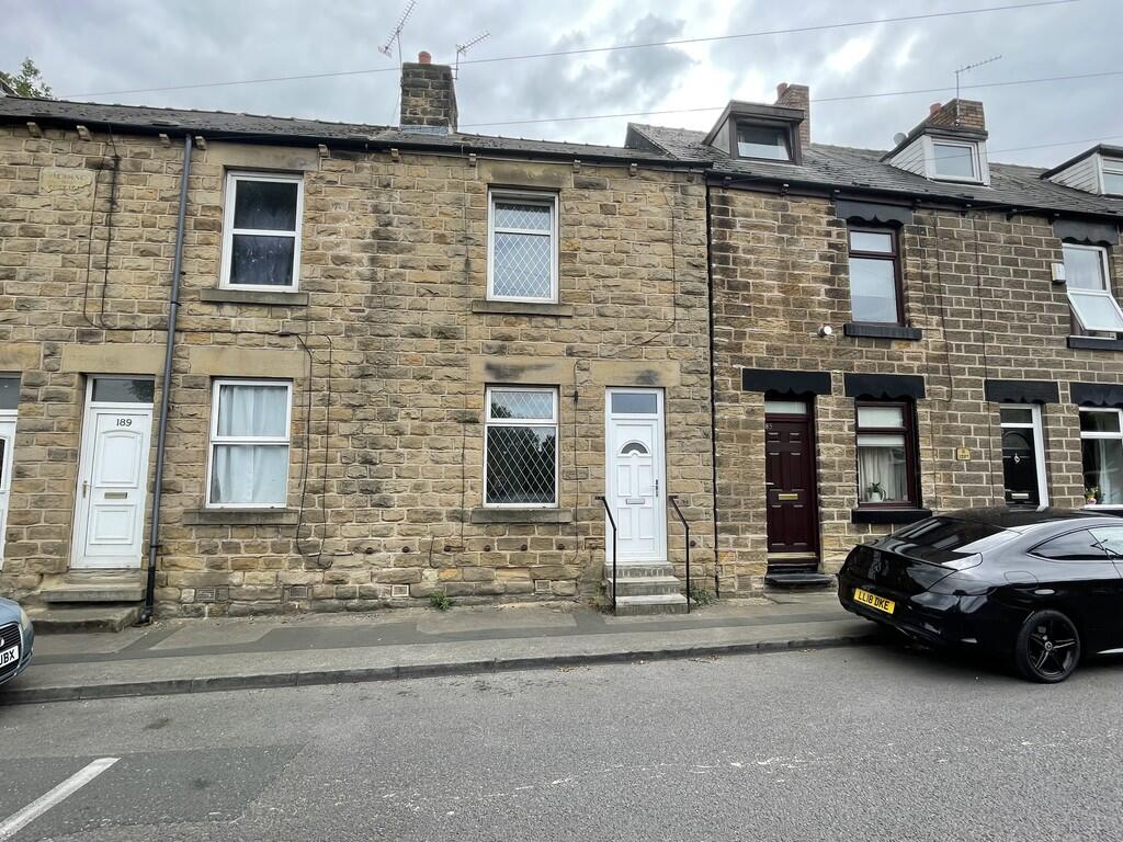 2 bed Mid Terraced House for rent in Carlton. From Butcher Residential Ltd - Penistone