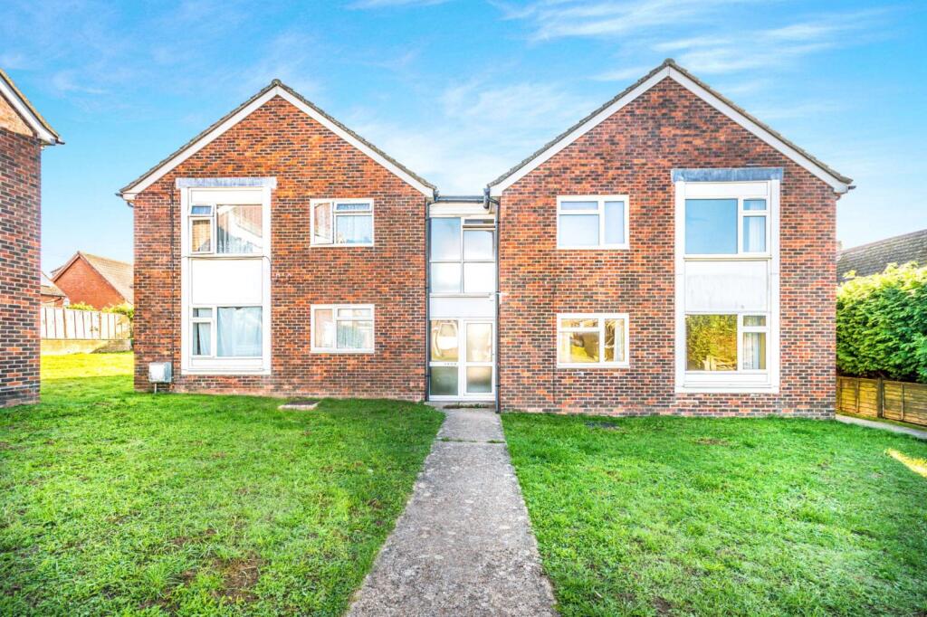 1 bed 1st Floor Flat for rent in Pulborough. From Leaders Sales - Horsham 1 bed 1st Floor Flat for rent in Pulborough. From Leaders Sales - Horsham