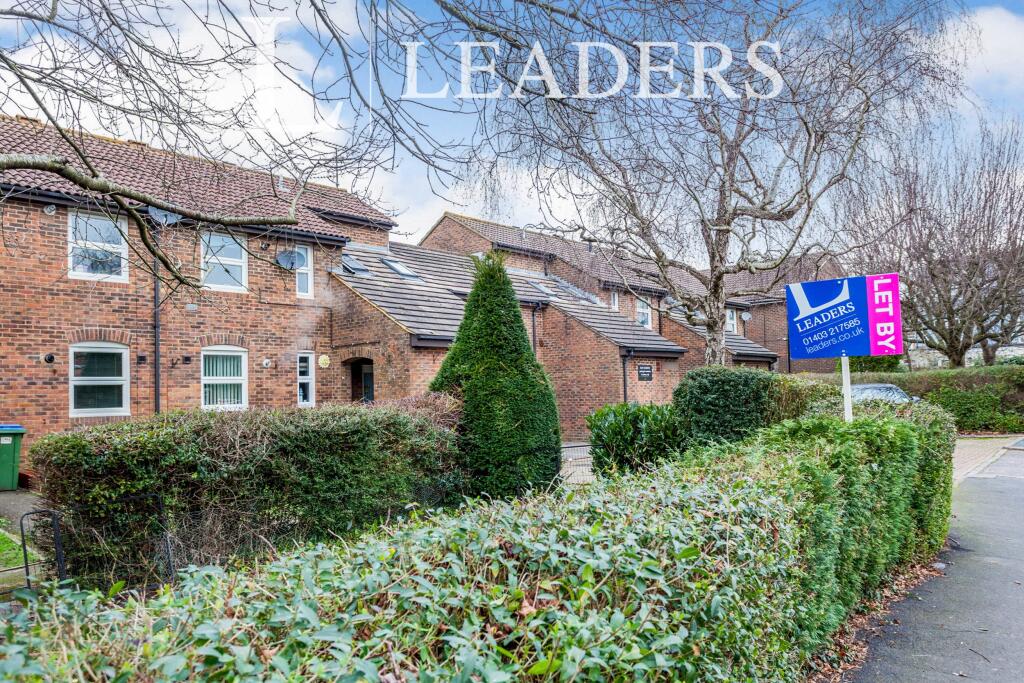 2 bed 1st Floor Flat for rent in Horsham. From Leaders Sales - Horsham