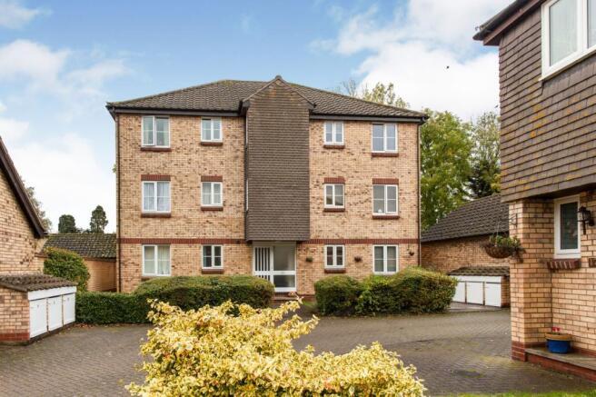 2 bed 1st Floor Flat for rent in St Ives. From Leaders - Huntingdon
