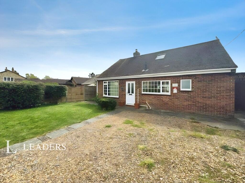 2 bed Detached for rent in Houghton. From Leaders - Huntingdon