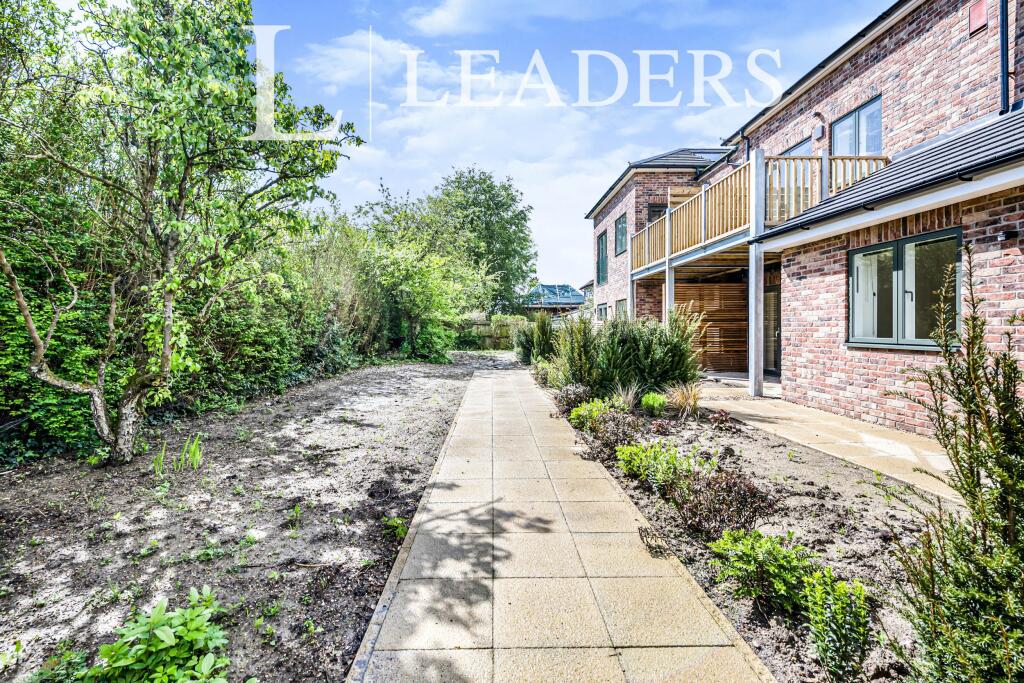 2 bed 1st Floor Flat for rent in Cambridge. From Leaders - Huntingdon