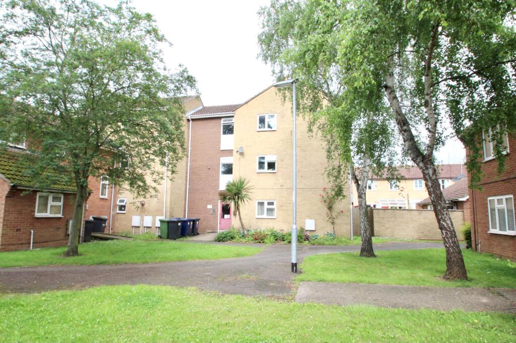 1 bed 1st Floor Flat for rent in St Ives. From Leaders - Huntingdon