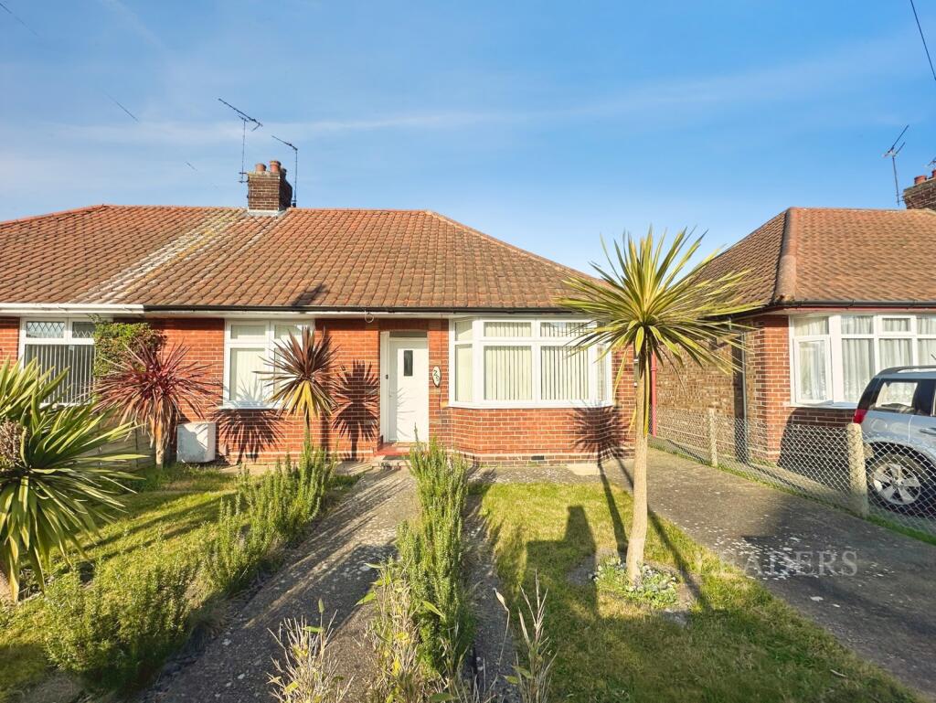2 bed Bungalow for rent in Ipswich. From Leaders Sales - Ipswich