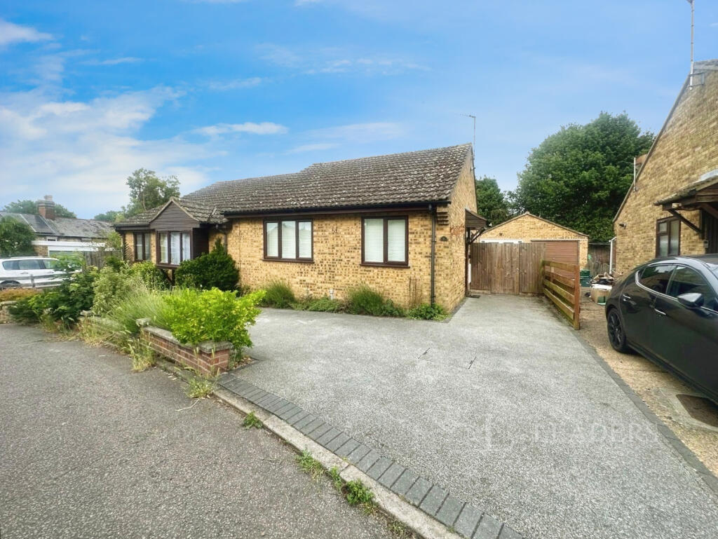 2 bed Bungalow for rent in Berechurch. From Leaders Sales - Ipswich
