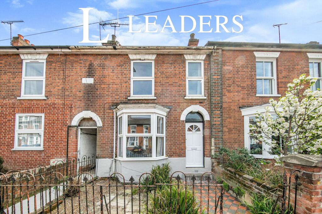 3 bed Mid Terraced House for rent in Ipswich. From Leaders Sales - Ipswich