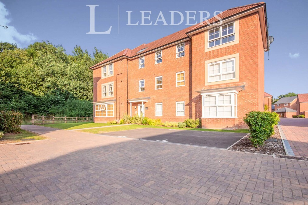 1 bed Room for rent in Westwood Heath. From Leaders - Kenilworth
