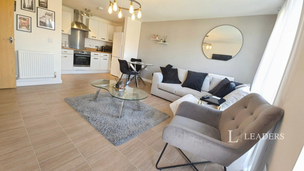 2 bed 1st Floor Flat for rent in Westwood Heath. From Leaders Sales - Kenilworth