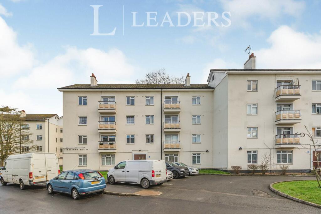 3 bed Apartment for rent in Kingston upon Thames. From Leaders - Kingston upon Thames