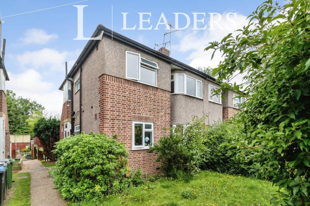 2 bed Annexe for rent in Kingston upon Thames. From Leaders Sales - Kingston Upon Thames