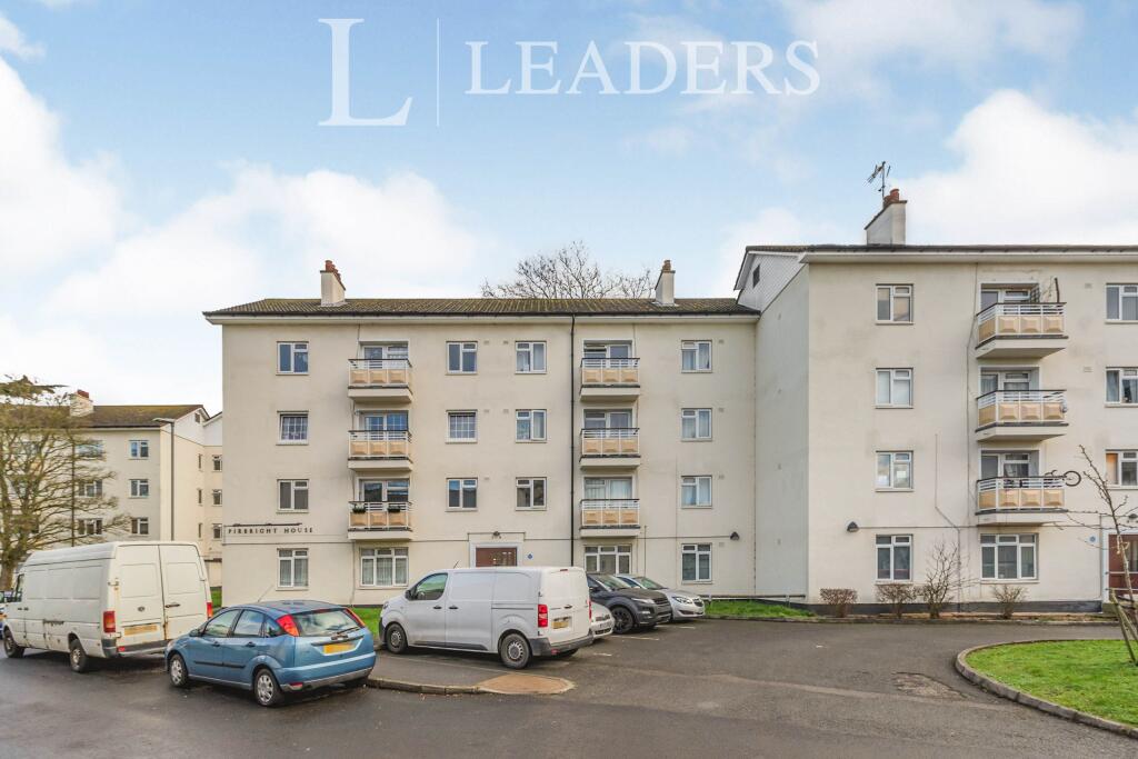 3 bed Apartment for rent in Kingston upon Thames. From Leaders Sales - Kingston Upon Thames