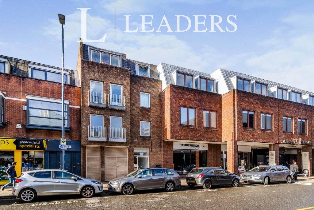 2 bed 1st Floor Flat for rent in Kingston upon Thames. From Leaders Sales - Kingston Upon Thames 2 bed 1st Floor Flat for rent in Kingston upon Thames. From Leaders Sales - Kingston Upon Thames