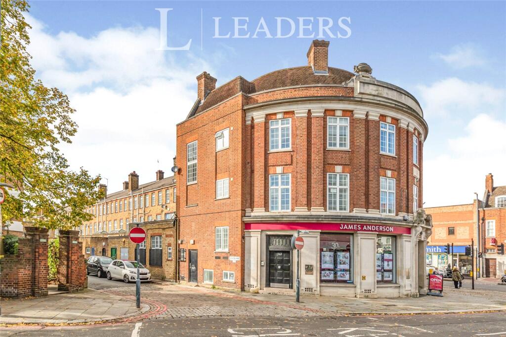 3 bed 1st Floor Flat for rent in Barnes. From Leaders Sales - Kingston Upon Thames