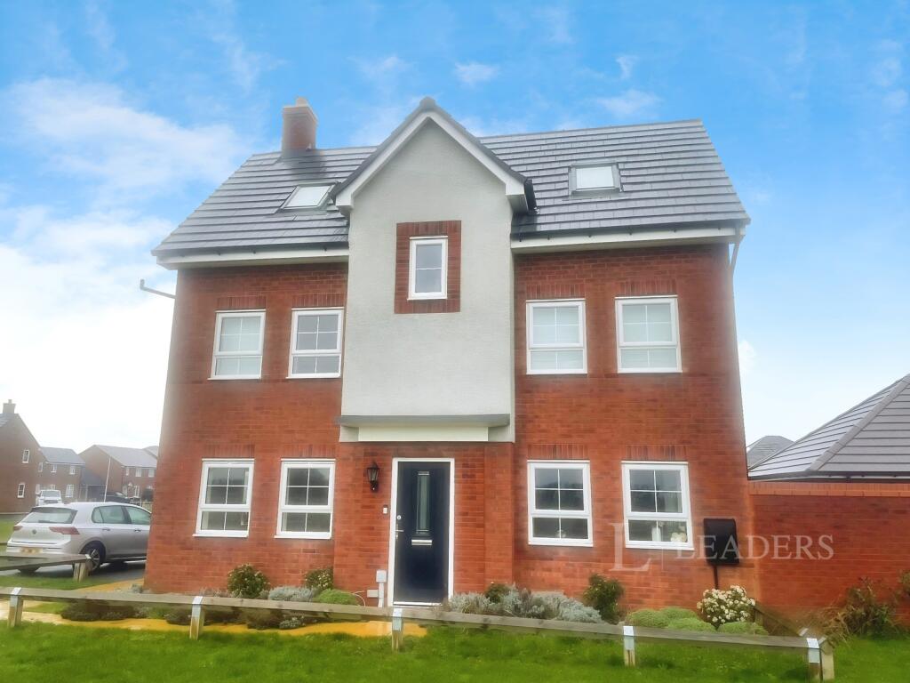 4 bed Detached for rent in . From Leaders - Leamington Spa