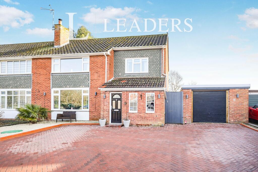 4 bed Detached for rent in Willoughby. From Leaders - Leamington Spa