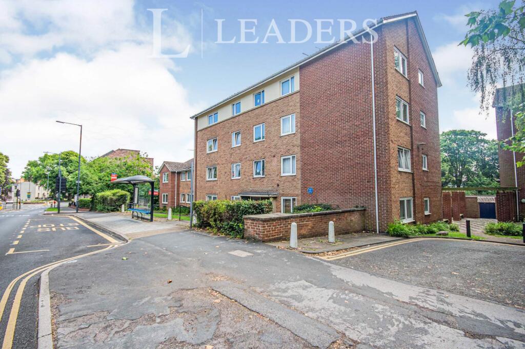 2 bed 1st Floor Flat for rent in Royal Leamington Spa. From Leaders - Leamington Spa