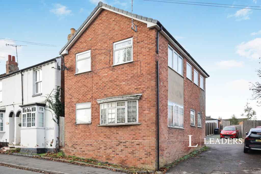 2 bed 1st Floor Flat for rent in Whitnash. From Leaders - Leamington Spa