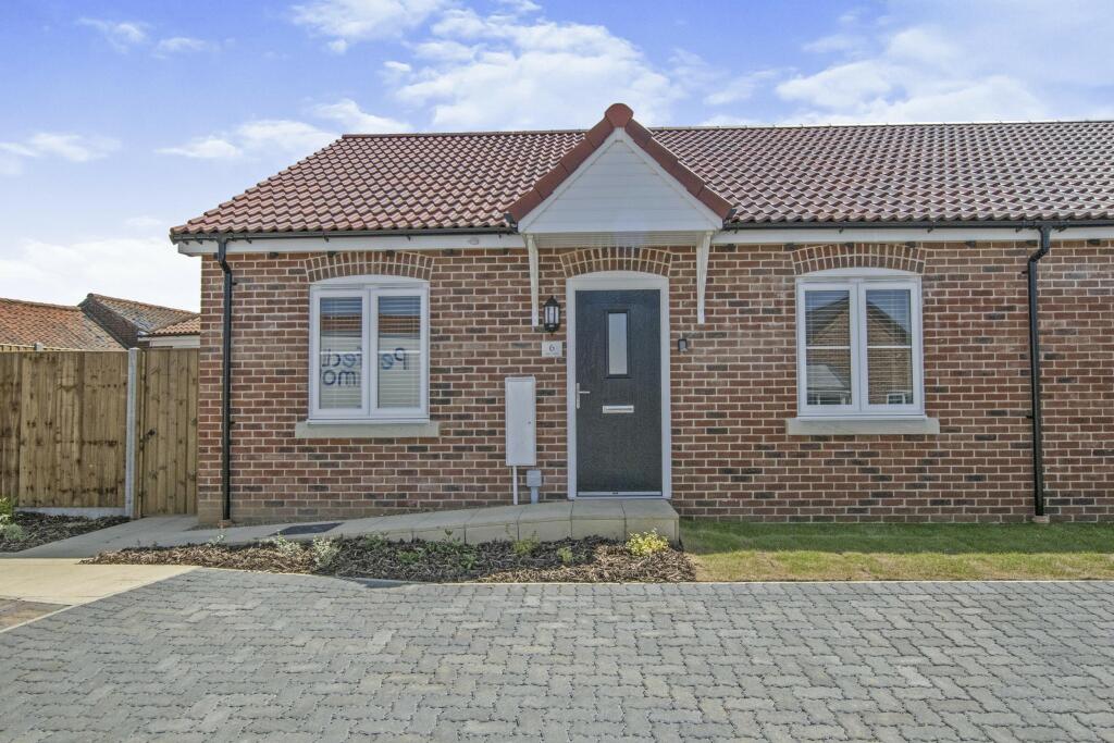 2 bed Bungalow for rent in West Somerton. From Leaders - Lowestoft