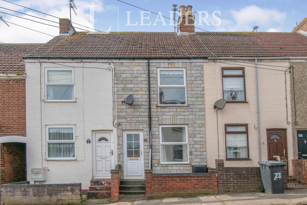 2 bed Mid Terraced House for rent in Lowestoft. From Leaders - Lowestoft