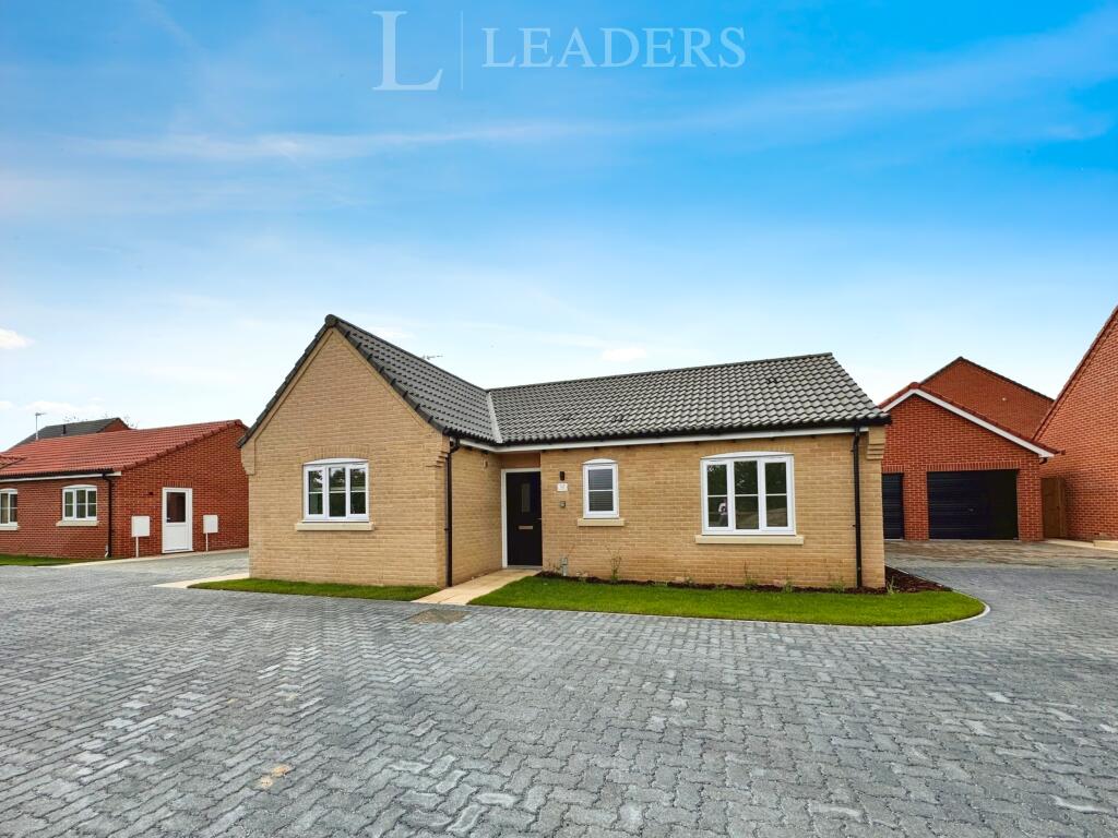 3 bed Bungalow for rent in Wrentham. From Leaders Lettings - Lowestoft