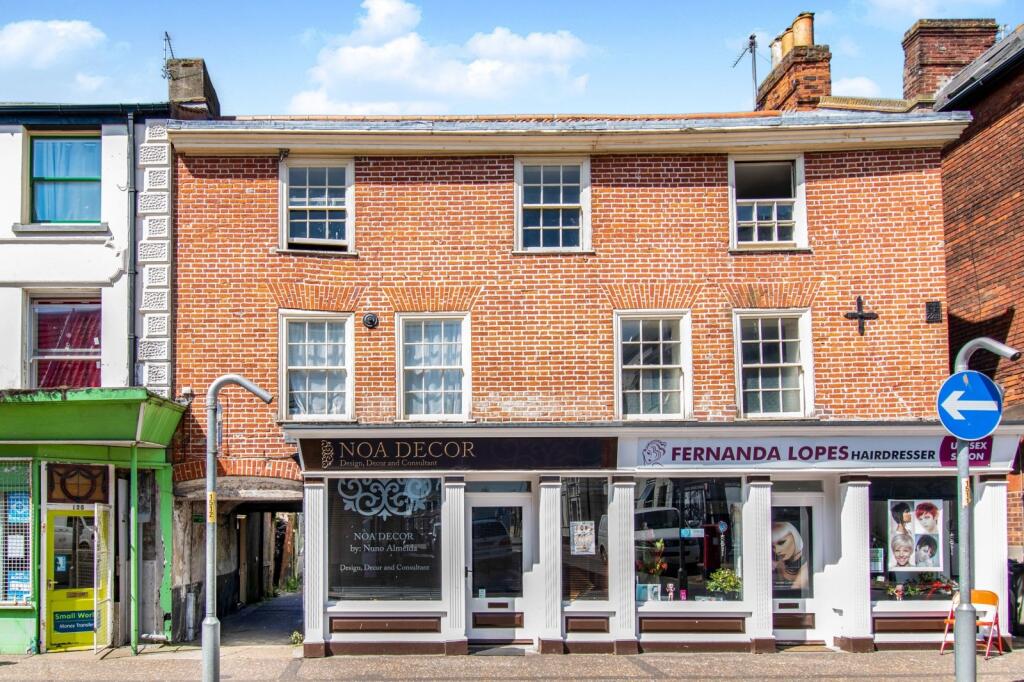 1 bed 1st Floor Flat for rent in Great Yarmouth. From Leaders - Lowestoft