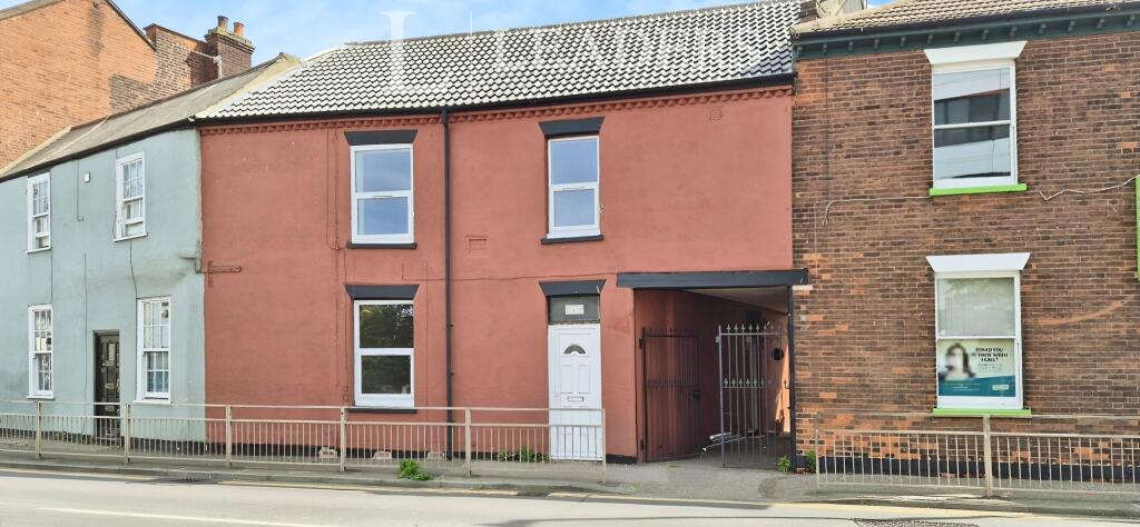 1 bed 1st Floor Flat for rent in Great Yarmouth. From Leaders - Lowestoft