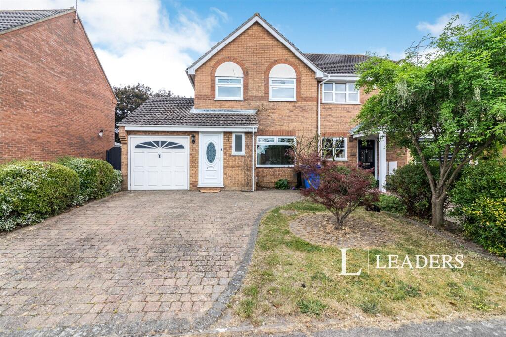 3 bed Semi Detached for rent in Lowestoft. From Leaders - Lowestoft 3 bed Semi Detached for rent in Lowestoft. From Leaders - Lowestoft