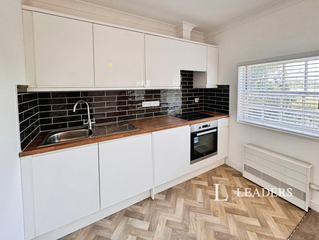2 bed 1st Floor Flat for rent in Catfield. From Leaders - Lowestoft