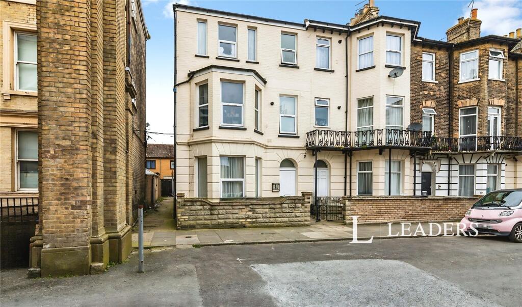 1 bed 1st Floor Flat for rent in Great Yarmouth. From Leaders - Lowestoft