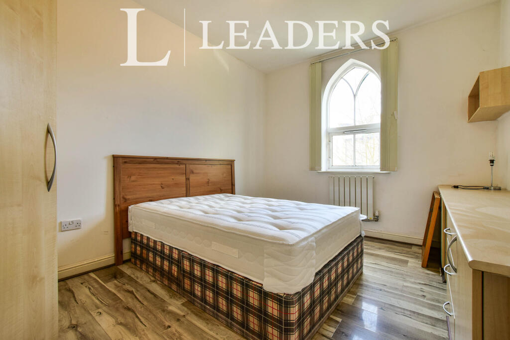 1 bed Semi Detached for rent in Manchester. From Leaders Lettings - Manchester