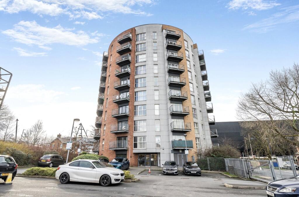 2 bed 1st Floor Flat for rent in Manchester. From Leaders Lettings - Manchester