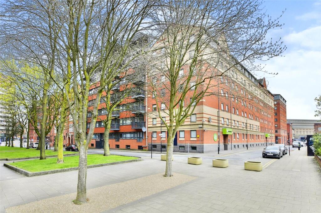 2 bed 1st Floor Flat for rent in Manchester. From Leaders Lettings - Manchester
