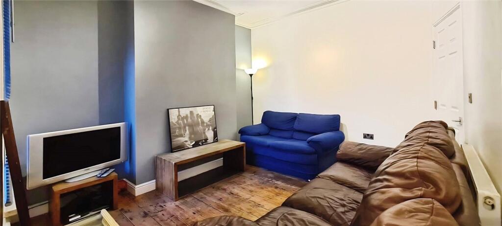 6 bed Detached for rent in Manchester. From Leaders Lettings - Manchester