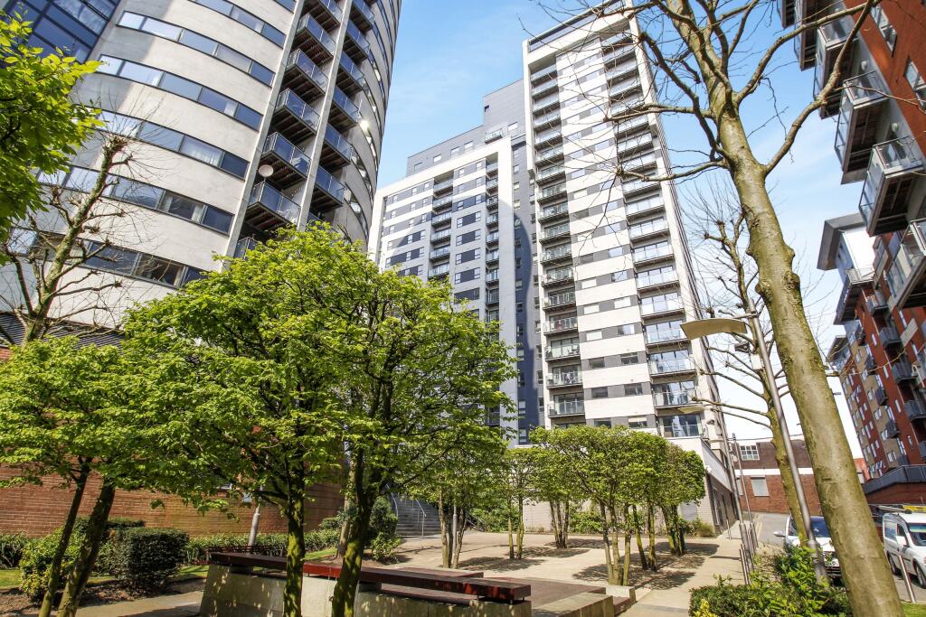 2 bed 1st Floor Flat for rent in Manchester. From Leaders Lettings - Manchester