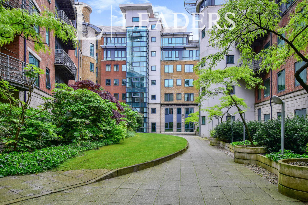 2 bed 1st Floor Flat for rent in Manchester. From Leaders Lettings - Manchester