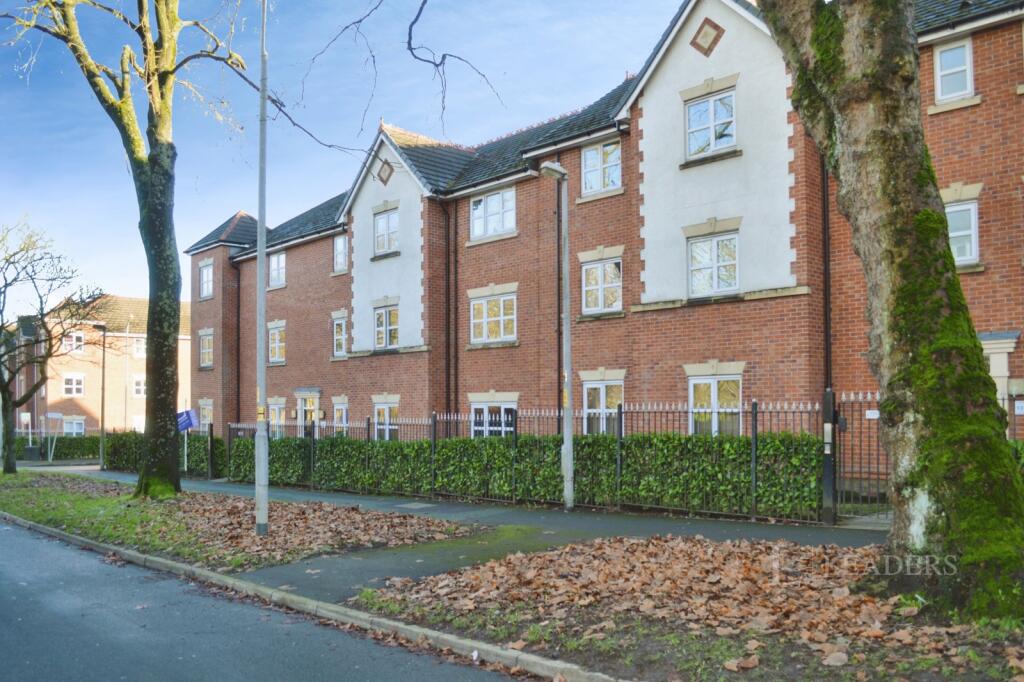 2 bed 1st Floor Flat for rent in Gatley. From Leaders Lettings - Manchester