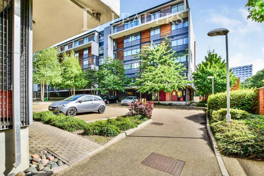 2 bed 1st Floor Flat for rent in Salford. From Leaders Lettings - Manchester