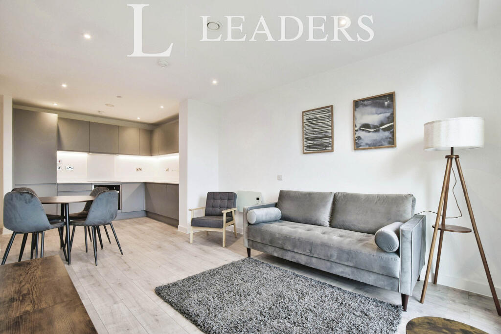2 bed 1st Floor Flat for rent in . From Leaders Lettings - Manchester
