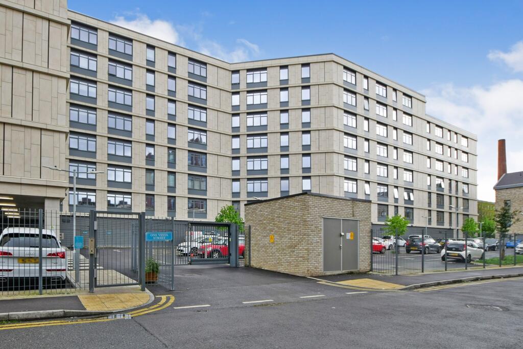 1 bed 1st Floor Flat for rent in Manchester. From Leaders Lettings - Manchester