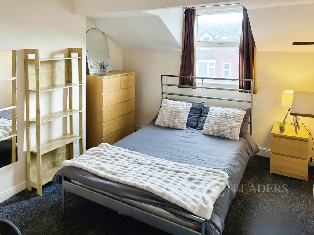5 bed House Share for rent in Stockport. From Leaders Lettings - Manchester