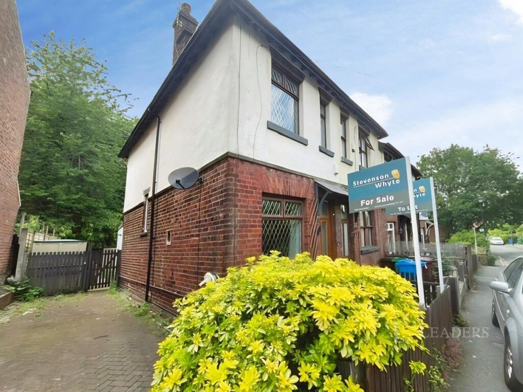 2 bed Mid Terraced House for rent in Rhodes. From Leaders Lettings - Manchester
