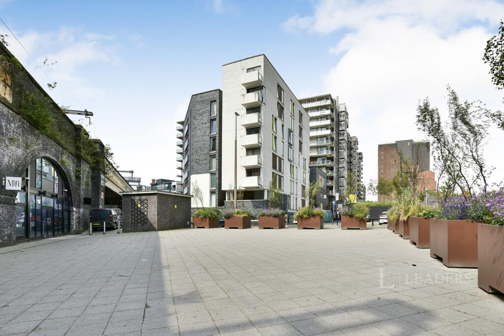 2 bed 1st Floor Flat for rent in Manchester. From Leaders Lettings - Manchester