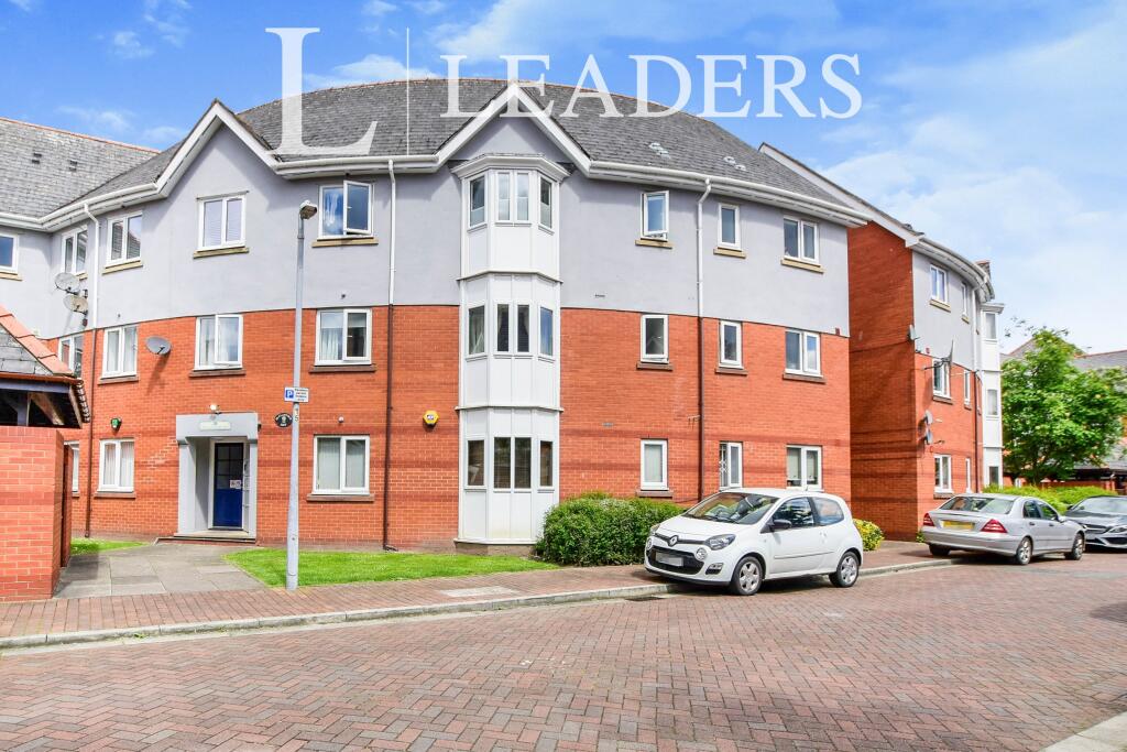 3 bed 1st Floor Flat for rent in Salford. From Leaders Lettings - Manchester