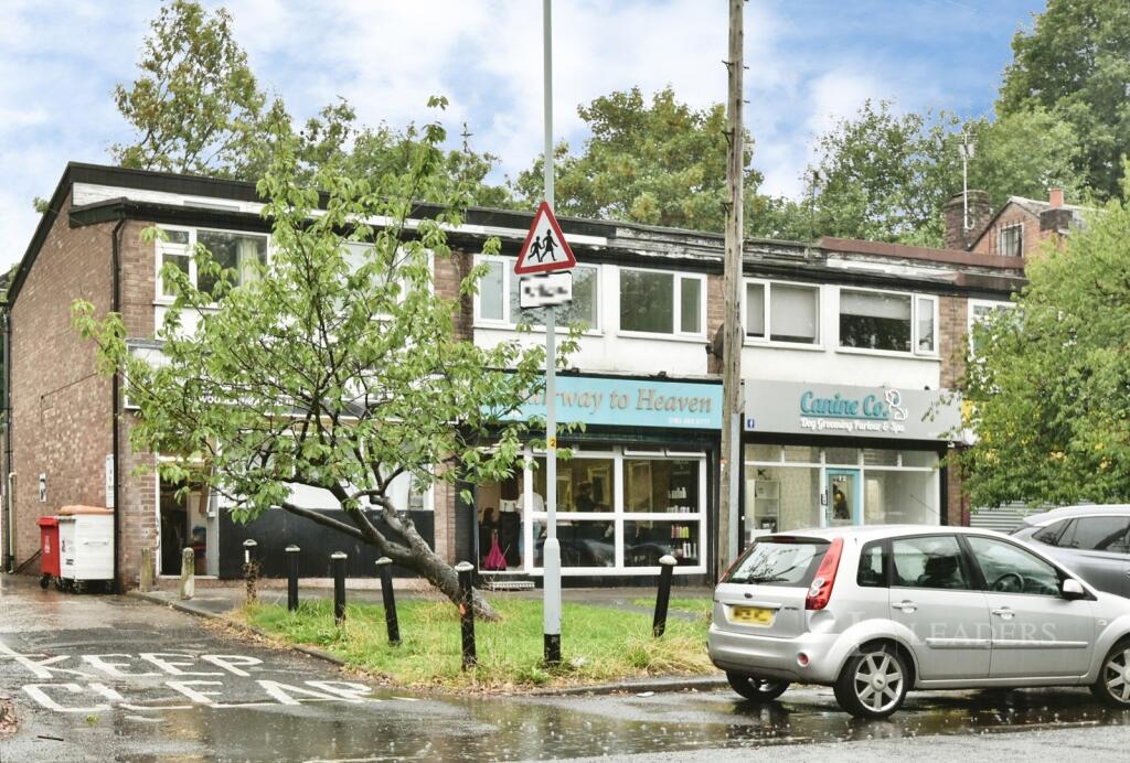 2 bed 1st Floor Flat for rent in Hazel Grove. From Leaders Lettings - Manchester