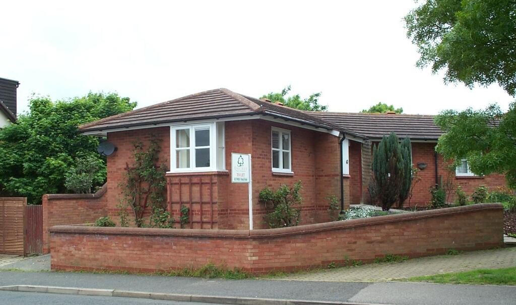 2 bed Bungalow for rent in Calverton. From Leaders - Milton Keynes