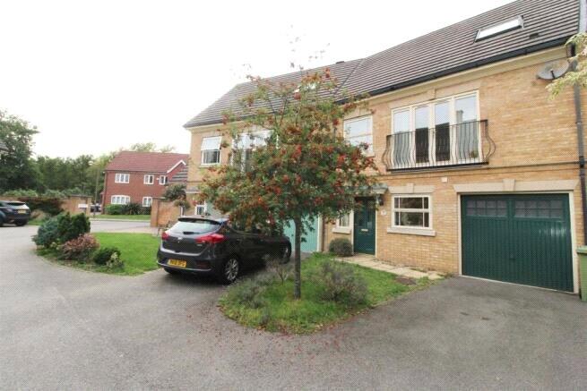 4 bed Town House for rent in Milton Keynes. From Leaders - Milton Keynes 4 bed Town House for rent in Milton Keynes. From Leaders - Milton Keynes