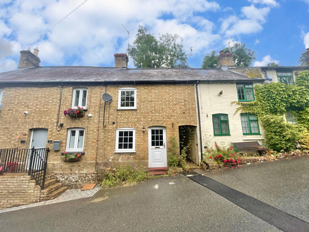 2 bed Mid Terraced House for rent in Bow Brickhill. From Leaders - Milton Keynes